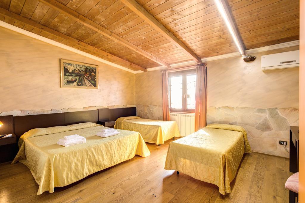 Villa Gengi Ardea Exteriér fotografie